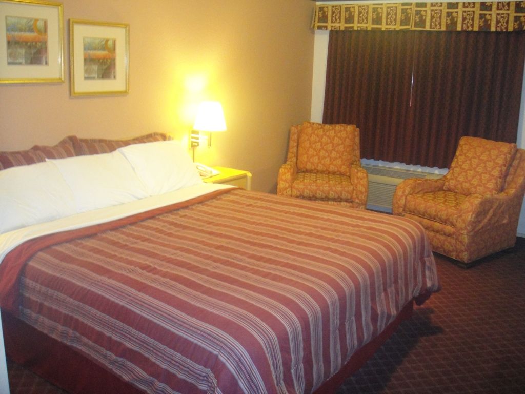 Muir Lodge Motel Martinez Pokoj fotografie