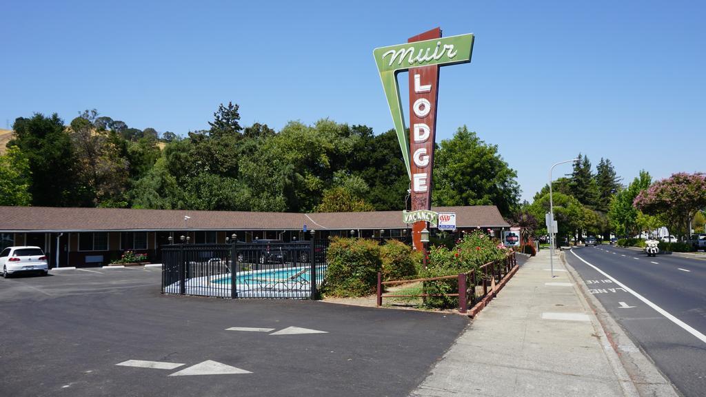 Muir Lodge Motel Martinez Exteriér fotografie